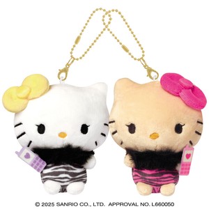 9月中旬入荷　ニコぬいキーホルダー ハローキティ/日焼けキティ サンリオキャラクターズ