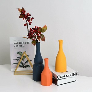 ≪予約商品≫INSスタイル 装饰品 花瓶 家の置物 大人気 モランディ色の花瓶 フラワーアレンジメント
