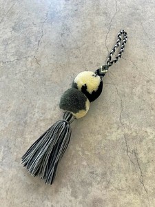【新作入荷】メキシコ製・ポンポンチャーム【同色3点セット売り】ブラックMIX