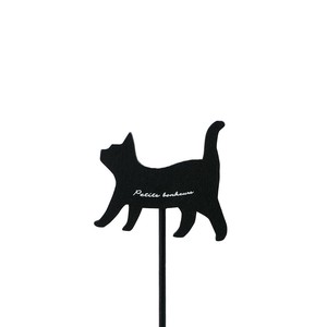 【ｹｰｲｰｱｲ】HW木製プレートピック　黒猫ピックS散歩