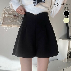 パンツ《ハイウエストタックショートフレアパンツ 全2色 全3サイズ》