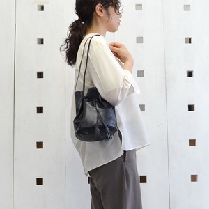 レザー丸底巾着ショルダーバッグS＜バングラデシュ製＞