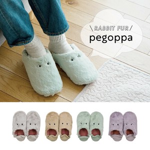 【予約】愛嬌たっぷりのファールームシューズ pegoppa【防寒】【2025新作】