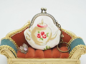 Pouch Gamaguchi