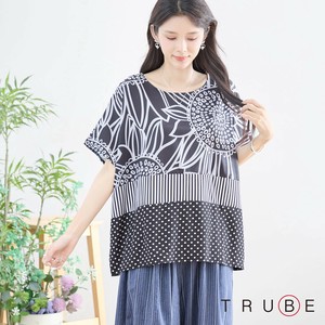 T-shirt Flower Graphic [2025 NEW]
