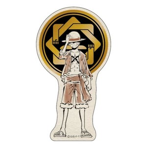 *9/中入荷 ワンピース　ONE PIECE ステッカー　日本製【6/30締切】スマホケースにピッタリサイズ