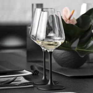 「Villeroy & Boch ( ビレロイ&ボッホ )」ロック ホワイトワイングラス 2脚セット 【国内正規品】