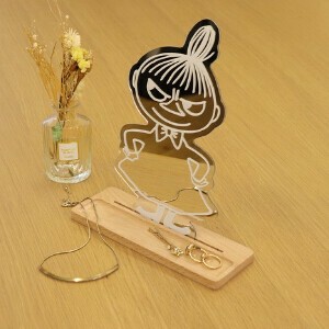MOOMIN ムーミン リトルミイ ミラー 鏡 卓上 おしゃれ 北欧 木製 アクセサリートレイ ピアス マグネット
