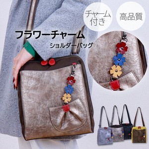 フラワーチャーム　ショルダーバッグ ナイロン 高品質 花 可愛い 大容量 KFB お洒落