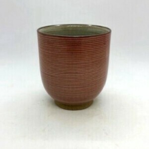 【オリジナル】湯呑（赤）　粉引千段　　日本製　波佐見焼　シンプル　大きめ