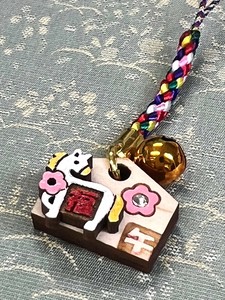 ◇2026年干支◇午◇【”馬九行久"うまくいく★幸運の馬”】ひのきラインストーンミニ絵馬午ストラップ