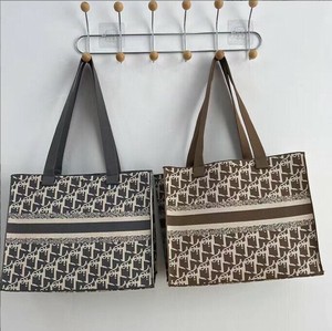 トートバッグ ショルダーバッグ ニット 大容量 レディース ファッション   MBQ1281