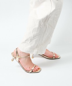 【pied du lapan】 ストラップ付ヒールサンダル　サンダル　春夏　シンプル　ヒール