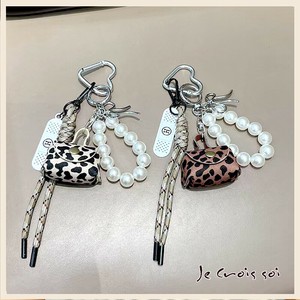 12280　豹柄鞄　パール　チャーム　雑貨