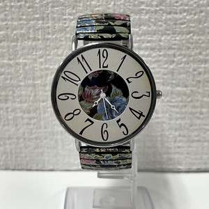 Analog Watch Floral Pattern