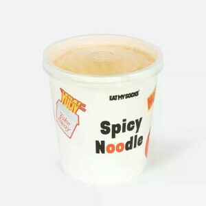 【EAT MY SOCKS】ソックス　Spicy Noodles（スパイシー ヌードル）2足入