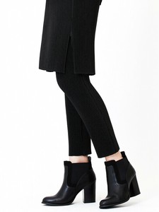 Full-Length Pant One size fits all Tapered Pants 9/10 length