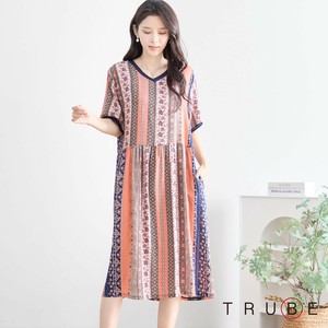 【2025新作】【M〜L】】Vネックコットンプリントワンピース(N82-364)（1号店）FM1