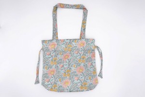 フレンズヒル A4巾着バッグ アリシャ ベージュ QS-151-302