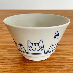 ねこまるけ ドコイクノ クレール型3.6反り丼 [美濃焼 食器 日本製]