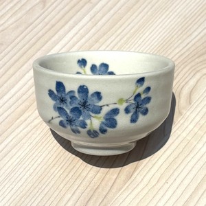 美濃焼（みのやき）　ミニ抹茶碗　城山桜　ブルー