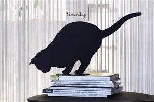 人気！残りわずか 猫型アイアンブックエンド 置物 動物「2025新作」