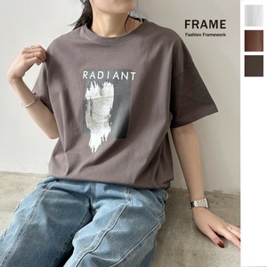 【2025新作】綿100スクエア箔プリントTシャツ
