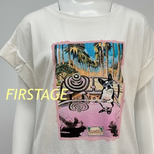 【イタリア製】FIRSTAGE オープンカーに乗ったチワワプリント×ビーズ  折り返し袖デザインTシャツ