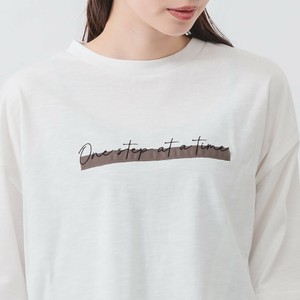 2025年新商品 T 恤/上衣 刺绣