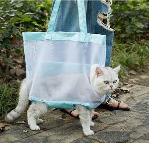 ペット キャリーバッグ 4色 犬 猫 通気性 お出かけ