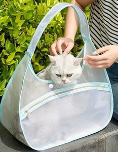 ペット キャリーバッグ 4色 犬 猫 通気性 お出かけ