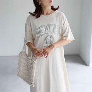 Casual Dress Pigment College Logo