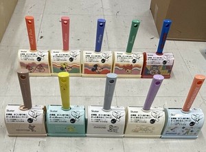 特価 キャラクター ｹｰｽ付粘着クリーナー コロコロ 掃除 トム＆ジェリー ディズニー ムーミン ドラえもん