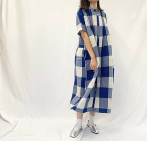 SALE【mano a mano】Wガーゼチェック半袖　ギャザーワンピース　ナチュラルテイスト