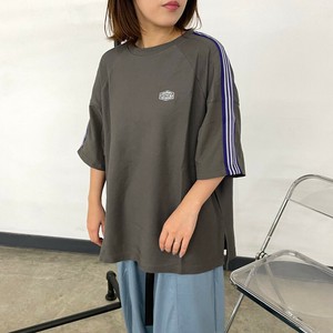 2025年新商品 T 恤/上衣 短袖 宽松T-Shirt 立即发货 秋 长衫