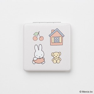 ★MIFFY BRUNO FAVORITE　コンパクトミラー　ミッフィー