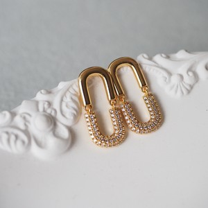 U-Shaped Gold