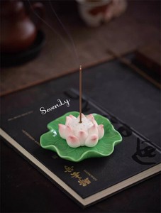 人気！残りわずか 蓮の花モチーフ お香立て 陶器「2025新作」
