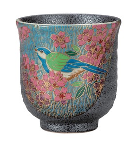 Kutani ware Japanese Teacup