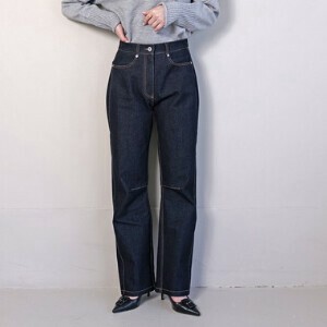 【25AW先行予約】スリム ダーツレッグ パネル切り替え デニム パンツ