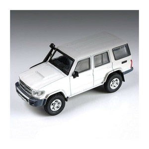 JADI トヨタ ランドクルーザー LC76 フレンチバニラ RHD 1/64スケール PA65311