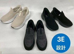 フットスライズ　フライニットスリッポンスニーカー