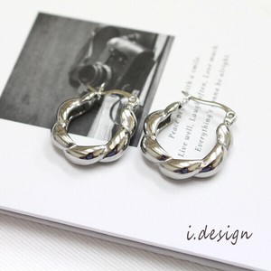 Pierced Earringss Design