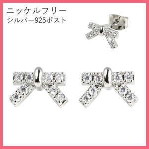 ★【ニッケルフリー　シルバー925ポスト】パヴェ キュービック  リボン ピアス