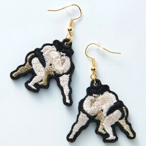 【ピアス／イヤリング】【名入れ可】 「SUMO」刺繍