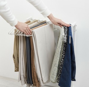 Hanger Rack Slacks black