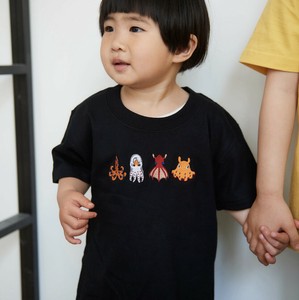 〈全2色〉【100〜140cm】タコさん達 刺繍 Tシャツ キッズ