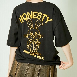 刺繍ラビットTシャツ
