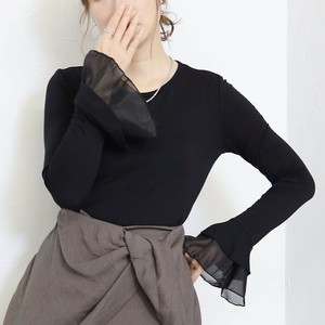 袖口フリル使いクルーネックカットソー長袖Tシャツchouchou（シュシュ）2025新作秋冬AW
