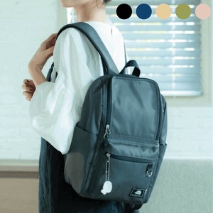 【スカンジナビアンフォレスト】多収納リュック＜撥水加工＞全6色／北欧 ミセス ハリネズミ
